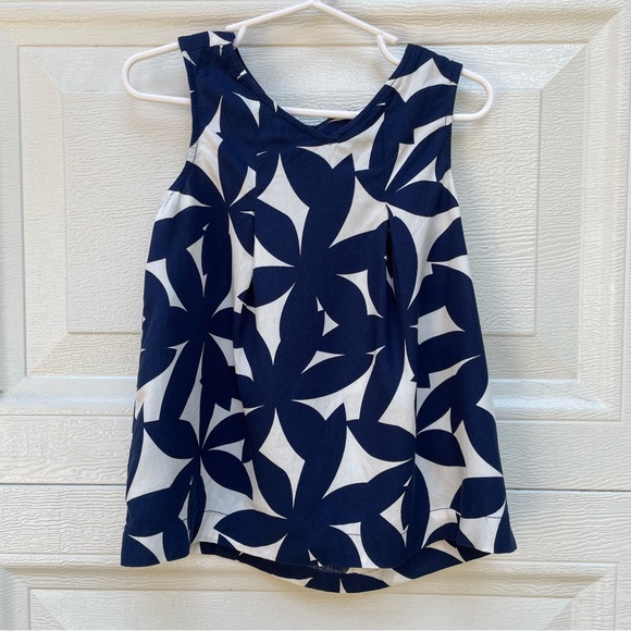 NWT 3T Old Navy top blouse peekaboo back navy and white print - Picture 1 of 10